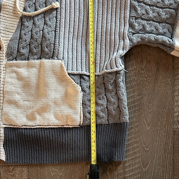 POL Hooded Patchwork Cardigan - Gray and Cream - Picture 6 of 8